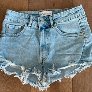 Popular Light Wash Zara Jean Shorts